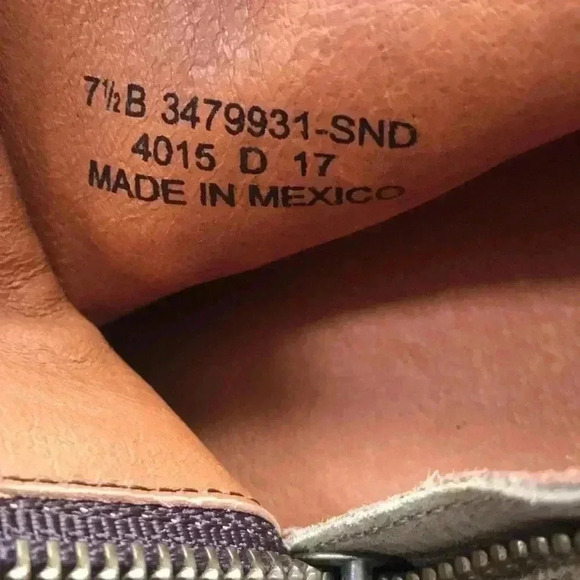 Frye Nora Suede Studded Heel Ankle Bootie Size 7.5 - Picture 8 of 11